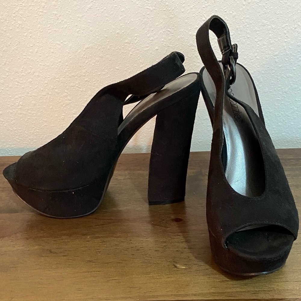 Shoe Dazzle Heels, like new, size 7